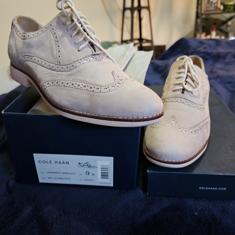 Cole Haan Men's Beige Wingtip Derbys